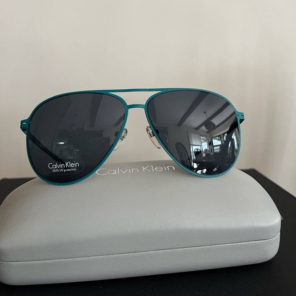 Calvin Klein rubber feel teal aviator sunglasses, unisex, NWT